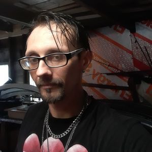 Meet your Posher, Robby